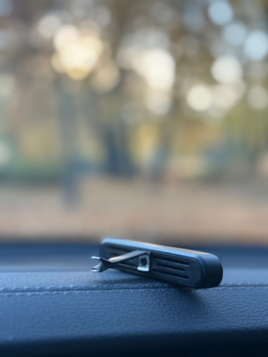 METALOWY DYFUZOR ZAPACHOWY DO WENTYLACJI