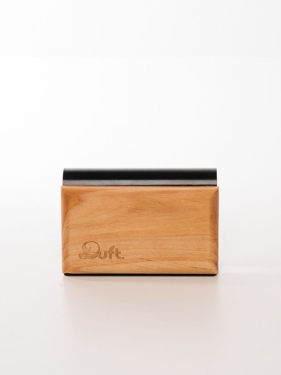 DREWNIANY ZAPACH DUFT.